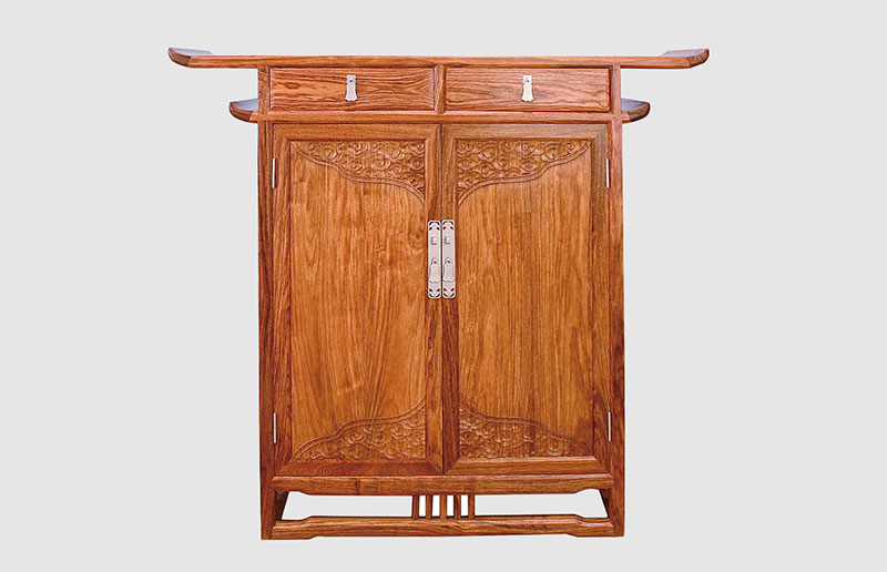 平和观云潮家庭中式装修实木玄关柜效果图